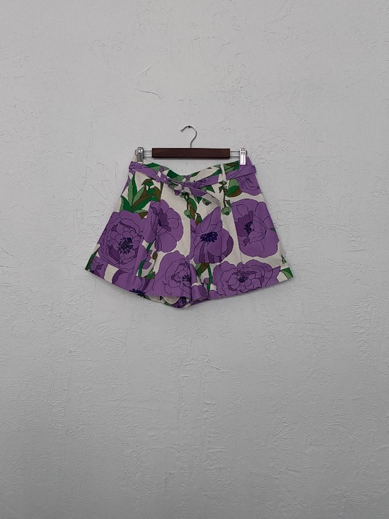 Hyacinth House Pants - Hyacinth House Floral Pleated Shorts Size Large Belted Purple Green